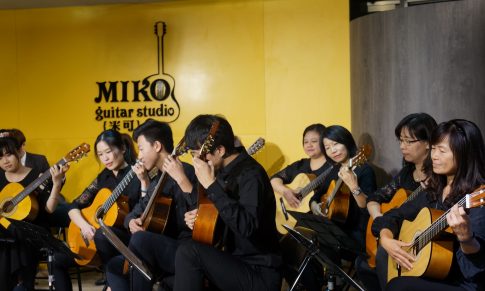 我都這把年紀了，還能學古典吉他嗎？